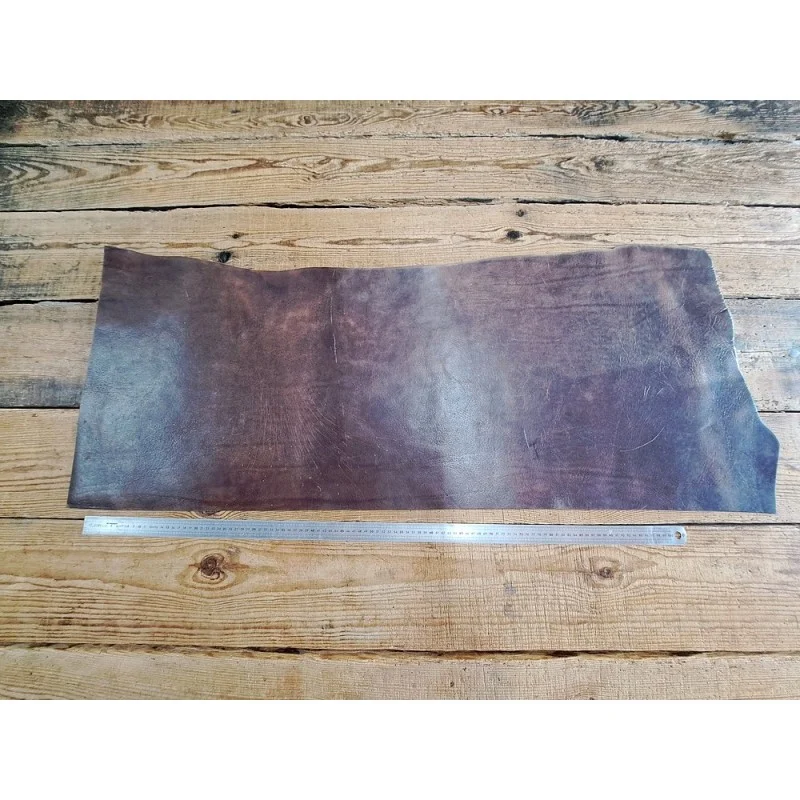 Morecau de collet de vache tannage végétal - Café